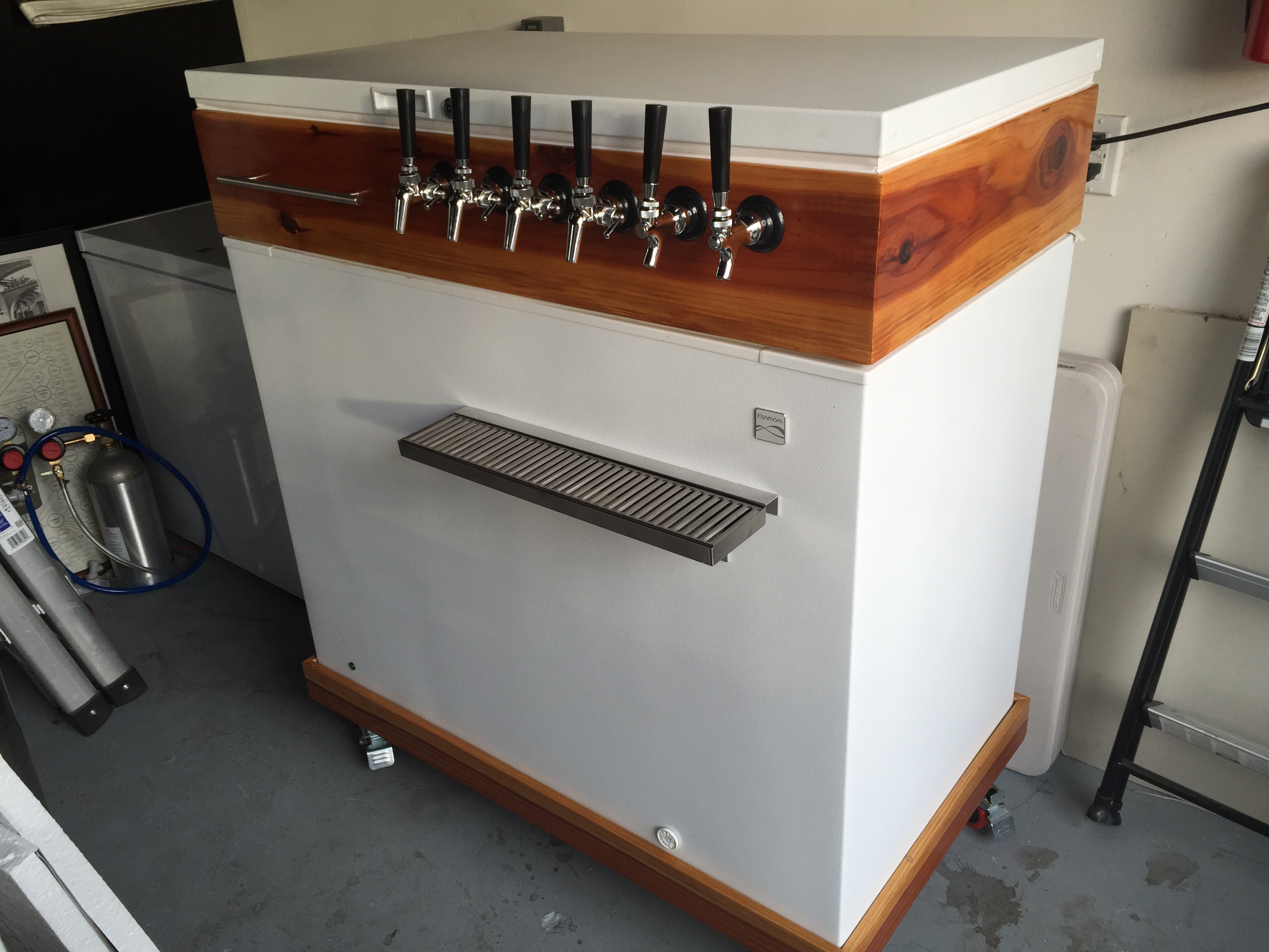 6 Tap Rolling Redwood Keezer